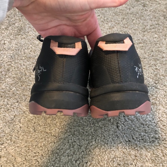 Arc’teryx Norvan VT trail running shoes size 9 - Picture 4 of 9